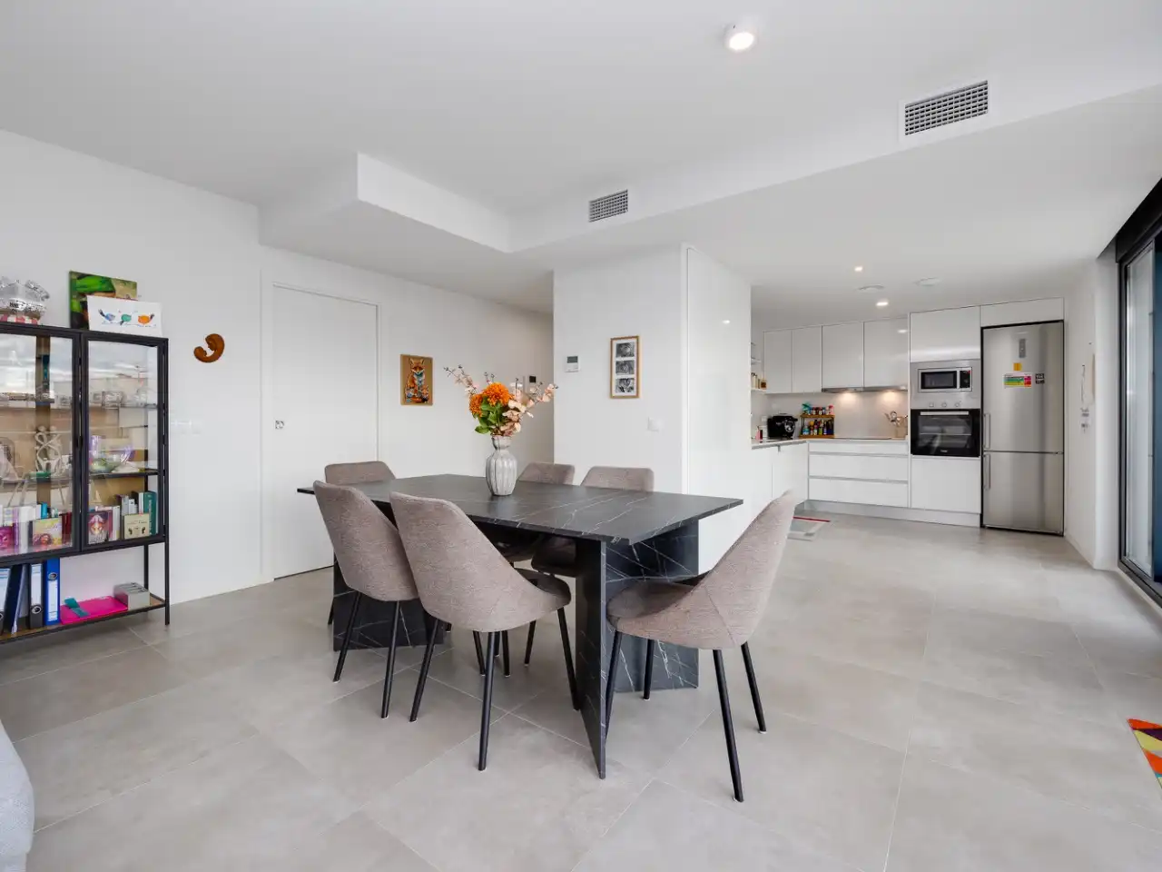 Attic for sale in Saavedra Fajardo, 1, Campoamor Dining room of Attic for sale in Orihuela with Air Conditioner, Heating and Terrace