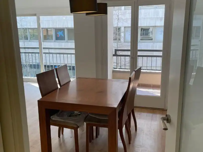 Piso en venta en Carrer de la Creu, 32, Eixample Nord Comedor de Piso en venta en Girona Capital con Terraza y Balcón