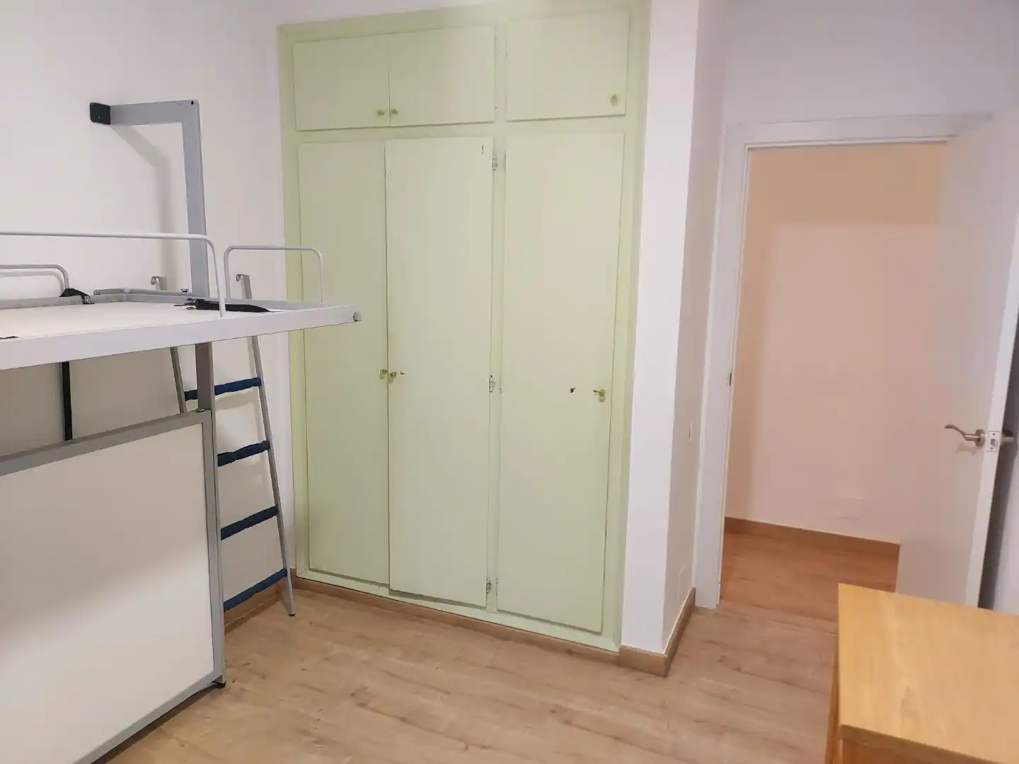 Piso en venta en Carrer de la Creu, 32, Eixample Nord Habitación de Piso en venta en Girona Capital con Terraza y Balcón