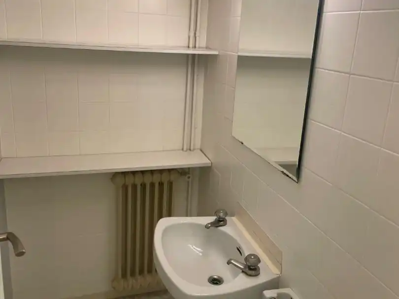 Piso en venta en Carrer de la Creu, 32, Eixample Nord Baño de Piso en venta en Girona Capital con Terraza y Balcón