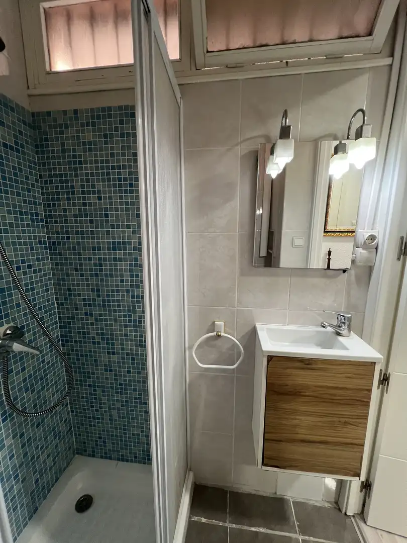 Habitació a Calle José María Osset, 15, Tres Forques