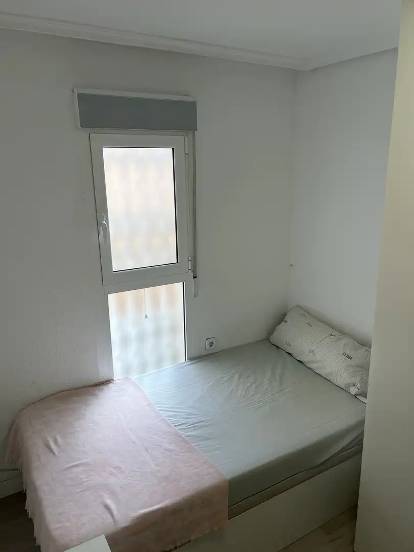 Habitació a Calle José María Osset, 15, Tres Forques