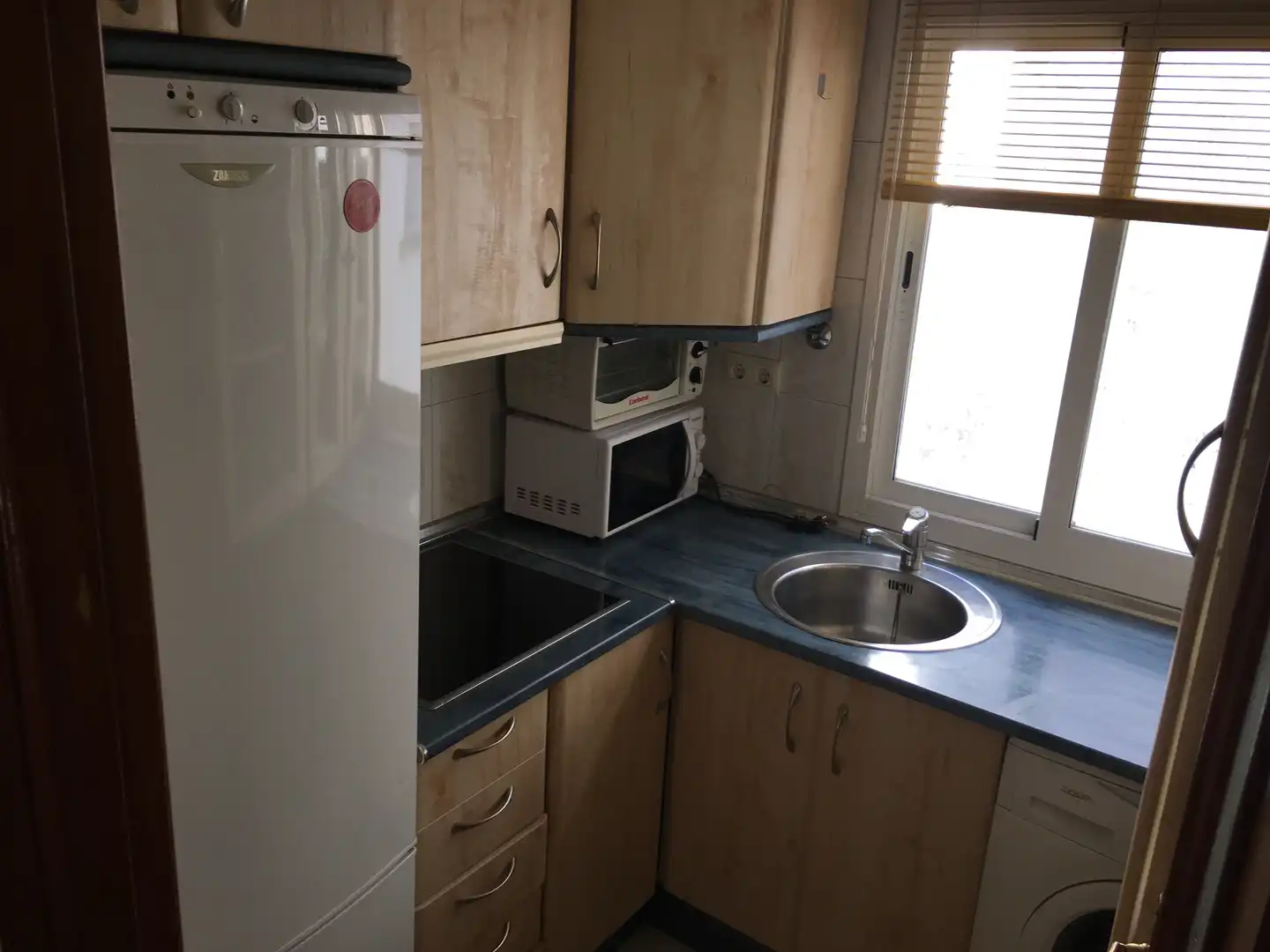 Dúplex de alquiler en Calle Compás de Santo Domingo, 11, El Torreón - Los Ángeles - El Pilar Cocina de Dúplex de alquiler en Ciudad Real con Aire acondicionado, Calefacción y Amueblado