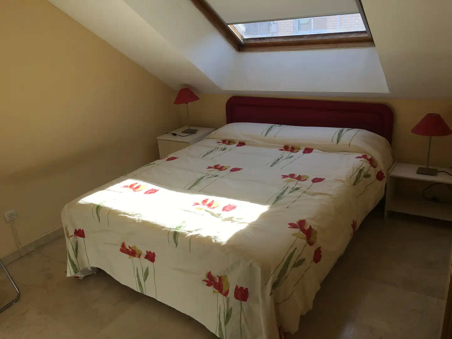 Dúplex de alquiler en Calle Compás de Santo Domingo, 11, El Torreón - Los Ángeles - El Pilar Habitación de Dúplex de alquiler en Ciudad Real con Aire acondicionado, Calefacción y Amueblado