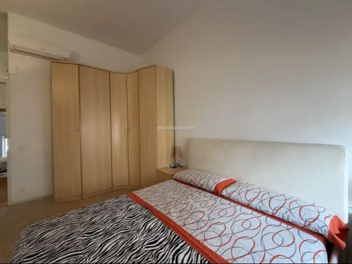Flat for rent in Carrer Cova Santa, 7, Centre - Zona Alta Bedroom of Flat for rent in Alcoy / Alcoi with Air Conditioner, Heating and Parquet flooring