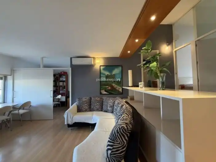 Flat for rent in Carrer Cova Santa, 7, Centre - Zona Alta Living room of Flat for rent in Alcoy / Alcoi with Air Conditioner, Heating and Parquet flooring