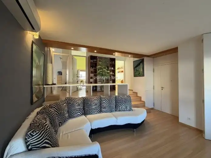 Flat for rent in Carrer Cova Santa, 7, Centre - Zona Alta Living room of Flat for rent in Alcoy / Alcoi with Air Conditioner, Heating and Parquet flooring