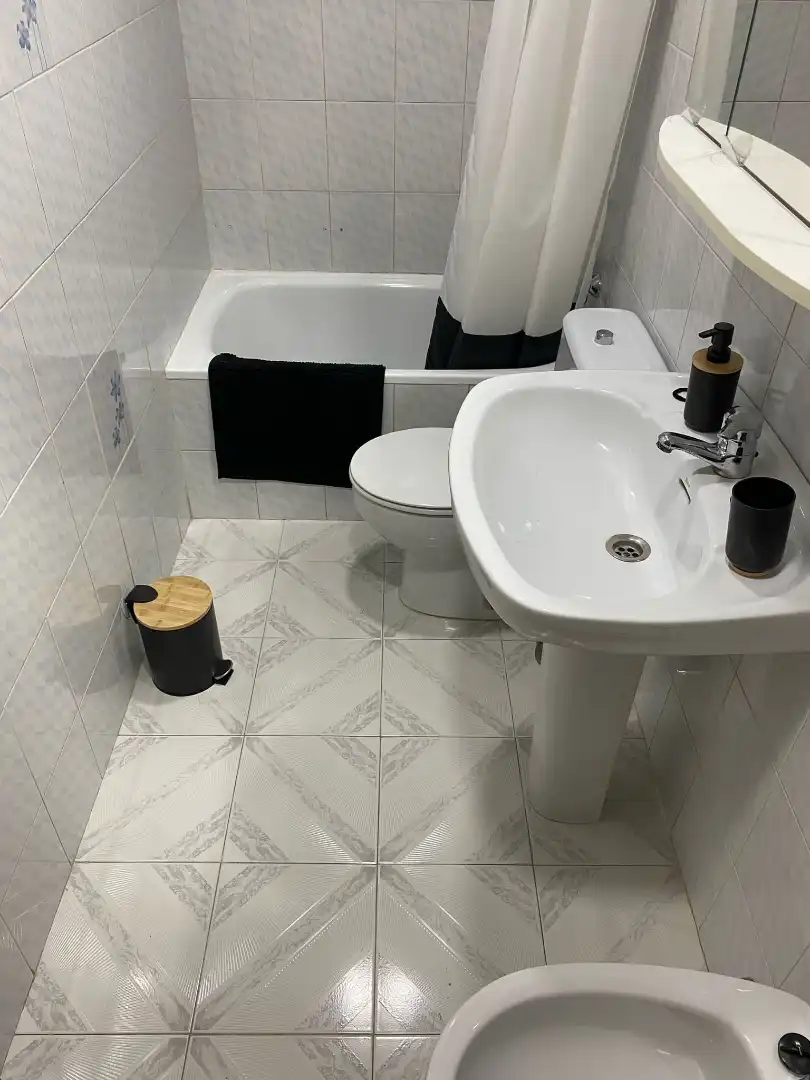 Piso de alquiler en Calle Árbol, 3, San Cristóbal Baño de Piso de alquiler en Ronda con Amueblado, Horno y Lavadora
