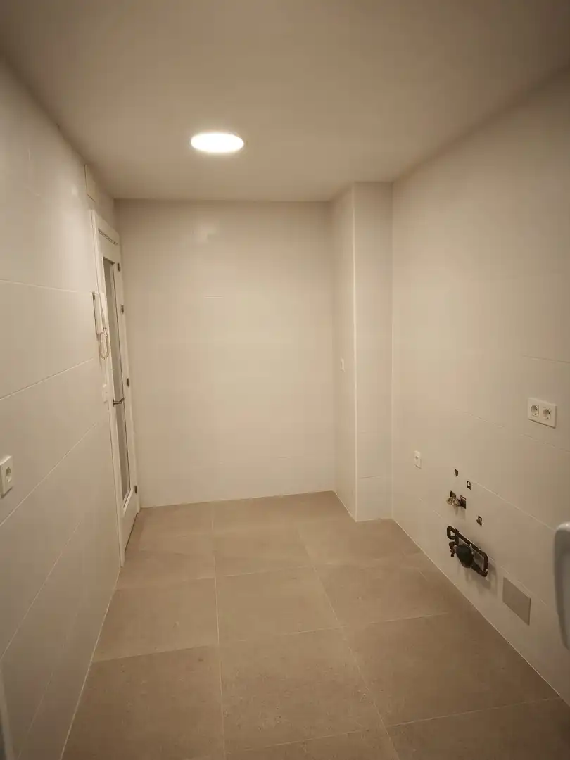 Pis en venda a Jacinto Benavente Kalea, 25, Santa Lucía Bany de Pis en venda en Vitoria - Gasteiz amb Calefacció, Parquet i Terrassa