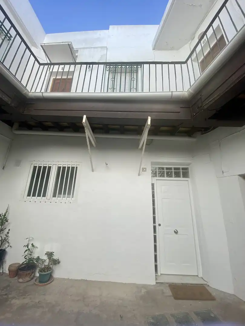 Wohnung zur Miete in Plaza Topete, El Pópulo - Santa María Terrasse von Wohnung zur Miete in Cádiz mit Klimaanlage, Heizung und Privatgarten