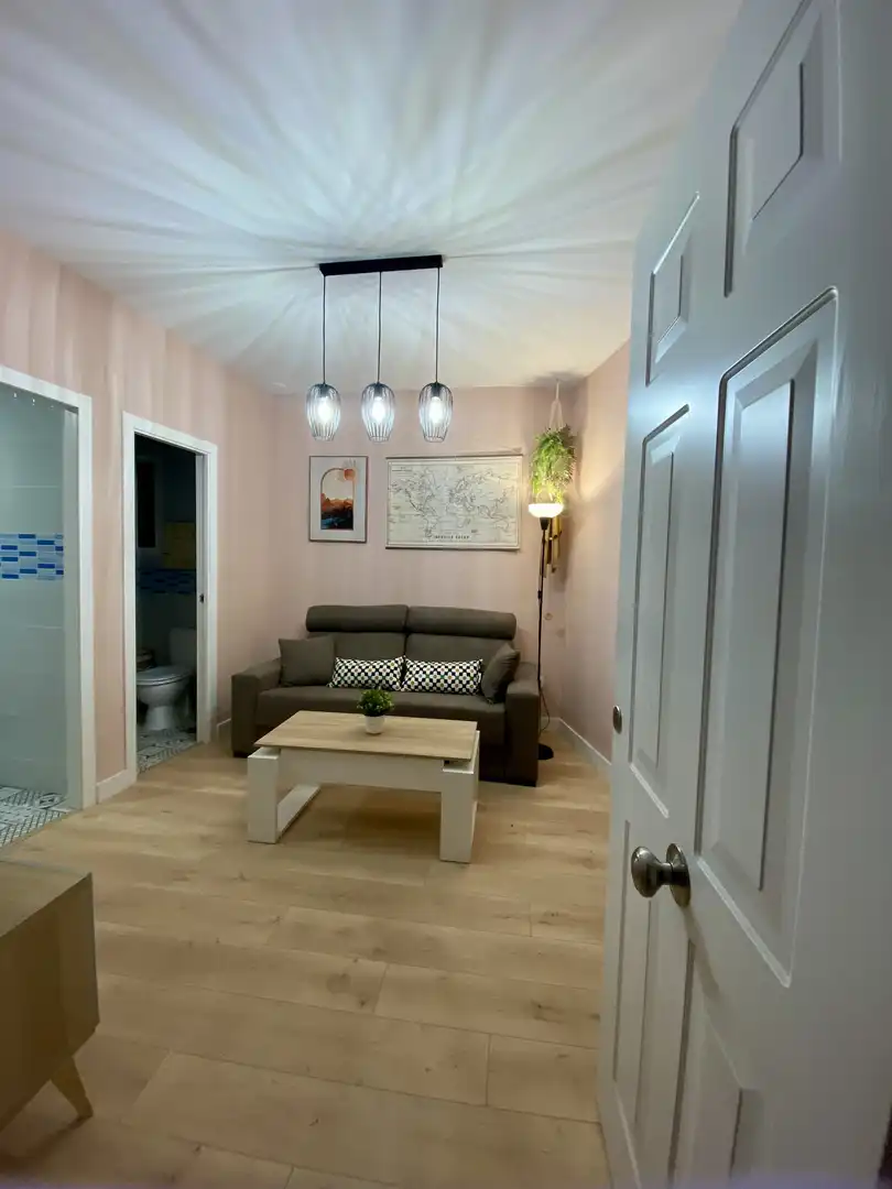 Wohnung zur Miete in Plaza Topete, El Pópulo - Santa María Wohnzimmer von Wohnung zur Miete in Cádiz mit Klimaanlage, Heizung und Privatgarten