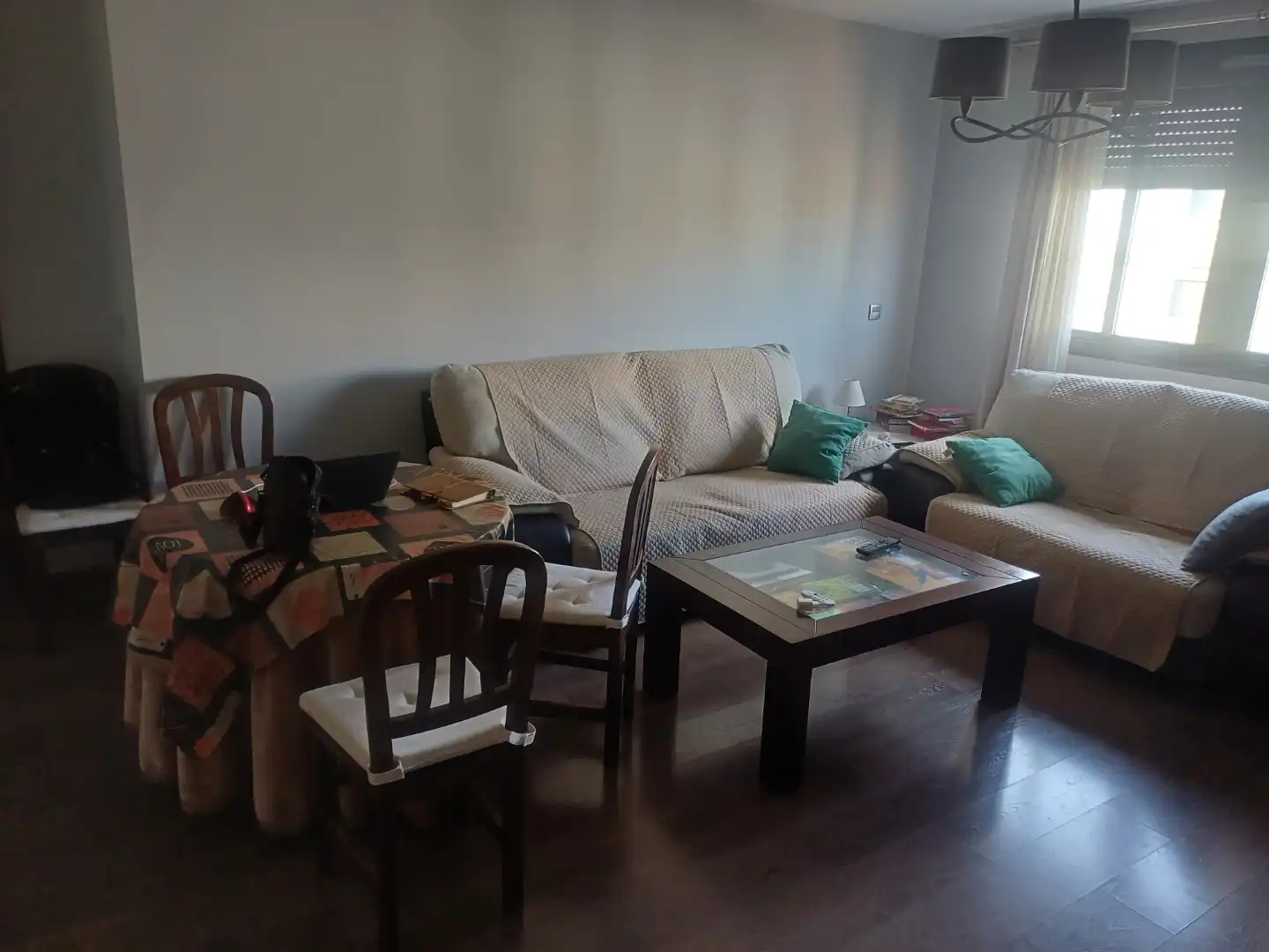 Sala de estar de Piso de alquiler en Mérida con Aire acondicionado, Parquet y Amueblado