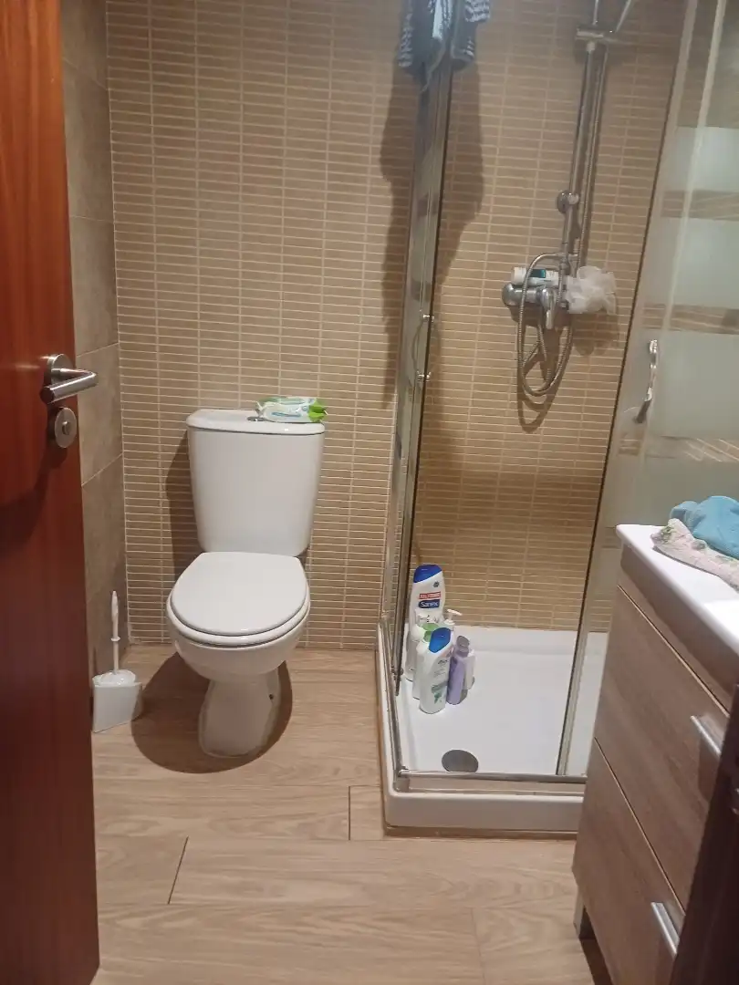 Baño de Piso de alquiler en Mérida con Aire acondicionado, Parquet y Amueblado