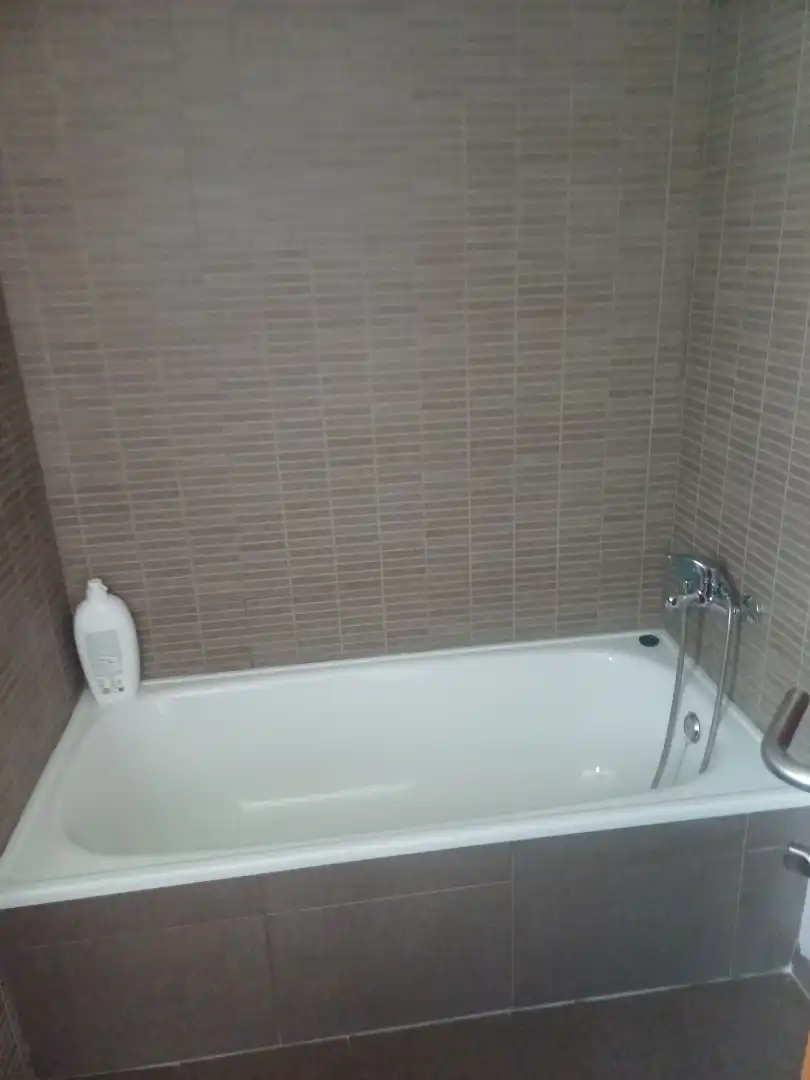 Baño de Piso de alquiler en Mérida con Aire acondicionado, Parquet y Amueblado