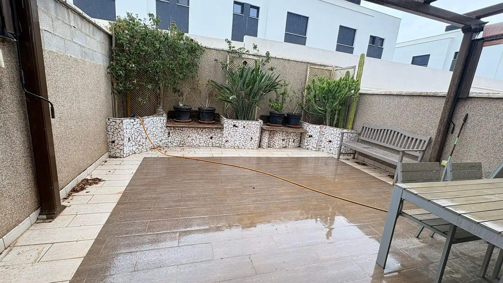 Casa adosada en venda a Calle de las Trece Rosas, 20, Casines Terrassa de Casa adosada en venda en Puerto Real amb Aire condicionat i Terrassa