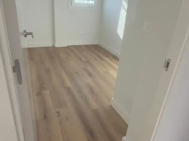 Wohnung zur Miete in Avenida de Bellavista, 10, Bellavista Wohnung zur Miete in Sevilla Capital mit Klimaanlage, Terrasse und Balkon