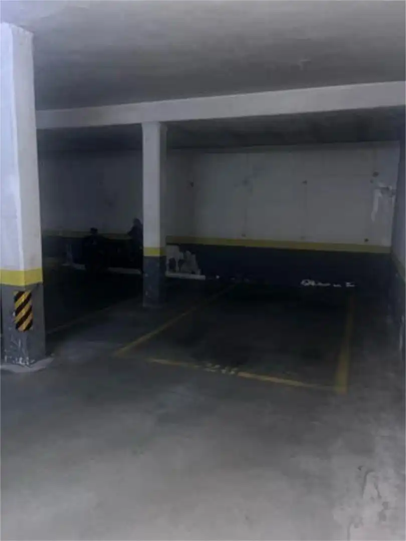 Parking of Garage for rent in Madrid