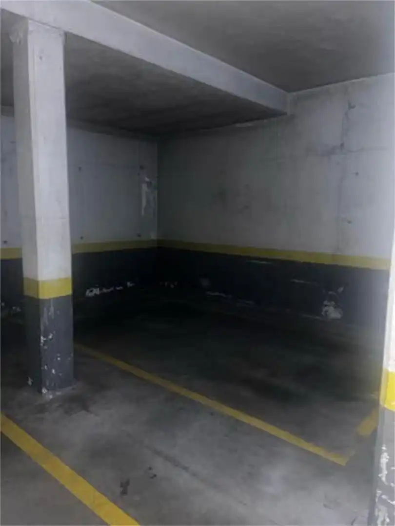 Parking of Garage for rent in Madrid