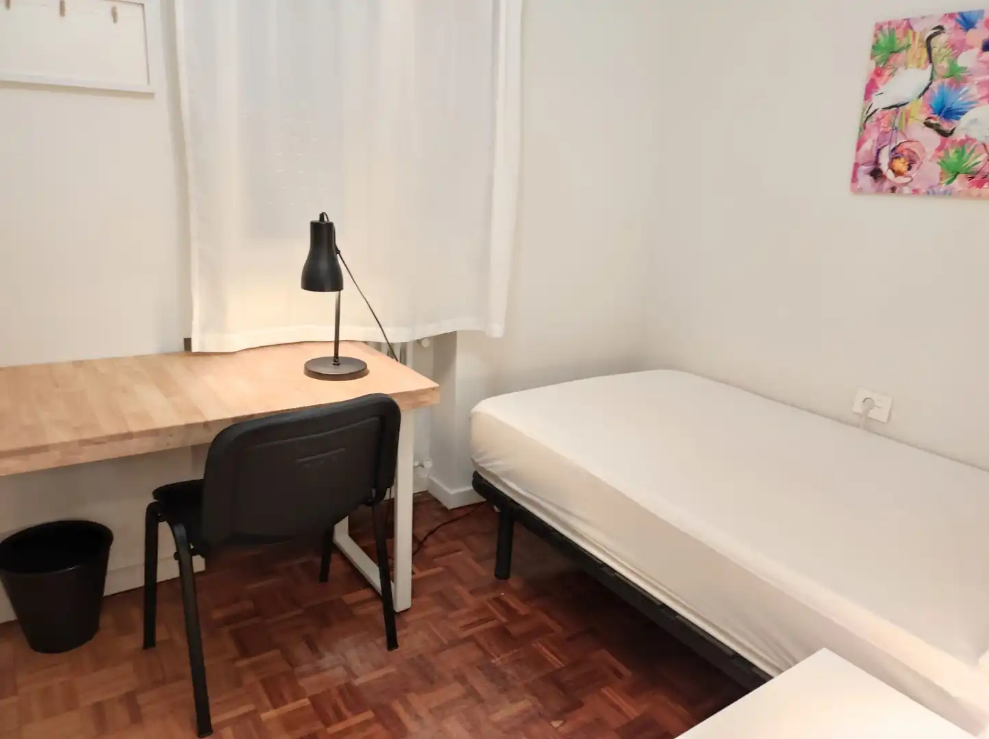 Habitació a Calle Pablo Sarasate, 14, Centro Habitació a Calle Pablo Sarasate, 14, Centro