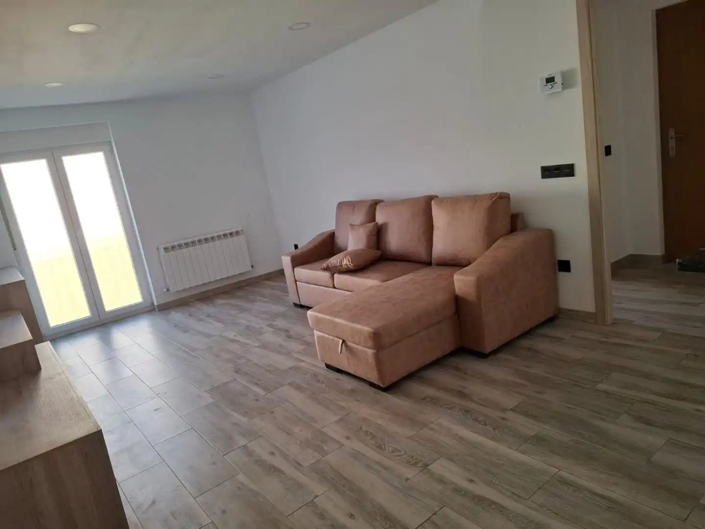 Flat for rent in Calle Santa Teresita del Niño Jesús, 87, Barrio Blanco Flat for rent in Calle Santa Teresita del Niño Jesús, 87, Barrio Blanco