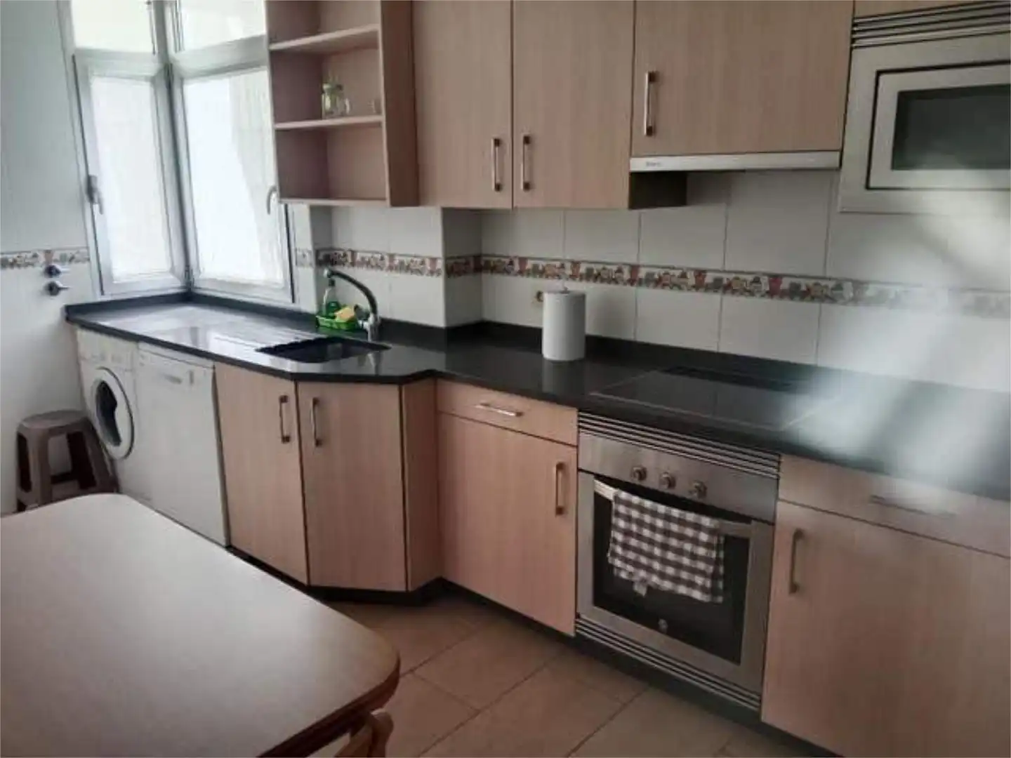Flat for rent in Sardoma - Castrelos Kitchen of Flat for rent in Vigo with Heating, Terrace and Storage room