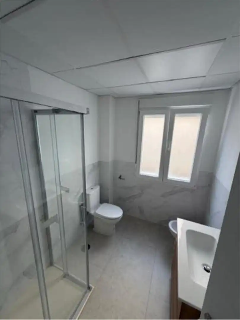 Piso de alquiler en Centro Baño de Piso de alquiler en Aranjuez