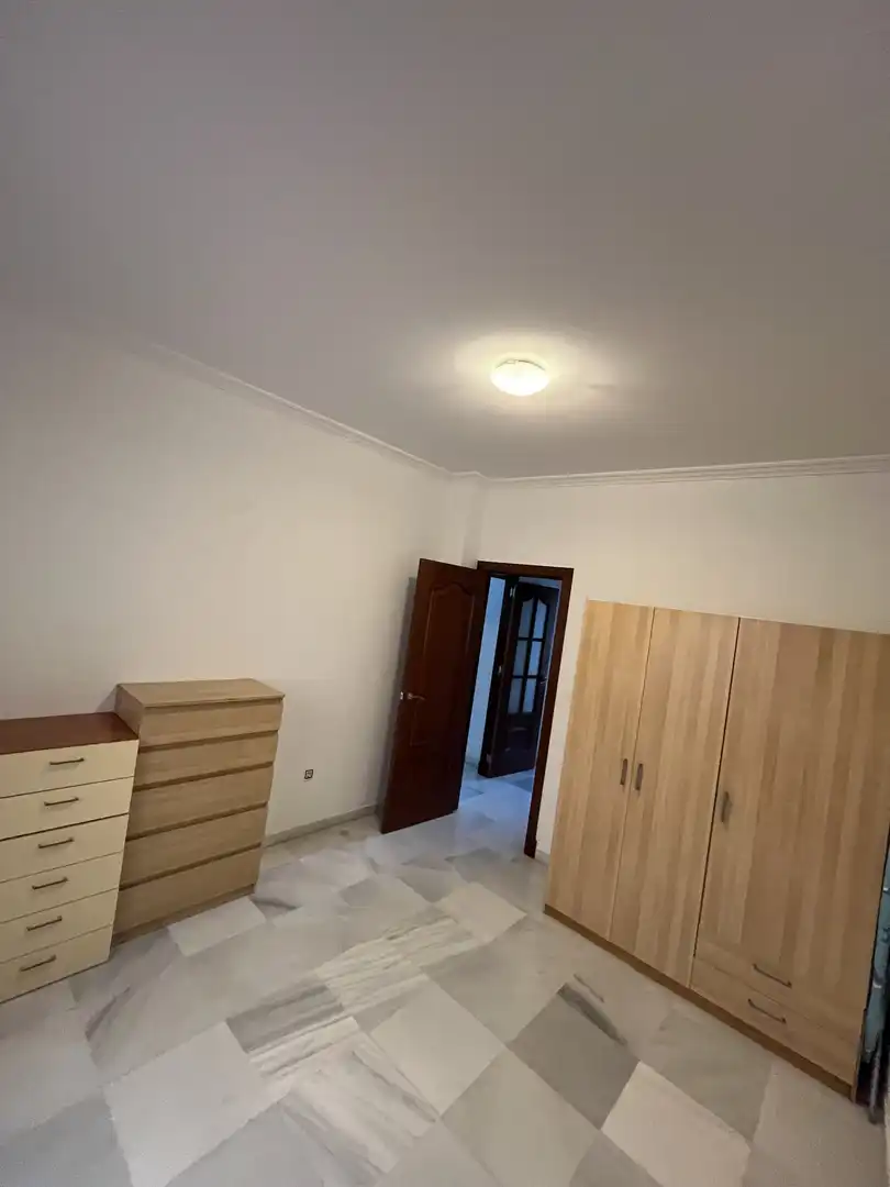 Flat for rent in Avenida de Andalucía, 3, Alcalá del Río Bedroom of Flat for rent in Alcalá del Río with Storage room, Furnished and Balcony