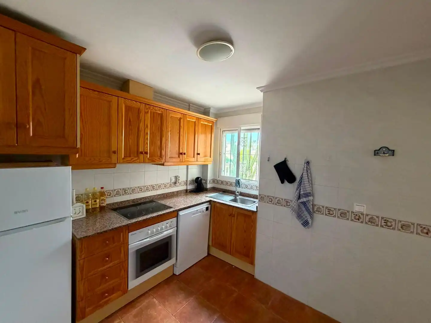Houses for sale in Avenida de las Naciones, 42, Algorfa Kitchen of Houses for sale in Algorfa with Air Conditioner and Terrace