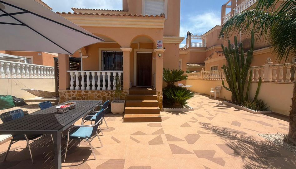 Casa o xalet en venda a Avenida de las Naciones, 42, Algorfa, Alicante - imatge 1 Foto 1 de Casa o xalet en venda a Avenida de las Naciones, 42, Algorfa, Alicante