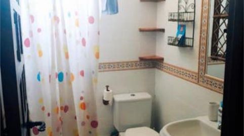 Foto 4 de Casa adosada en venta en Dehesilla de Calamón - Campomanes, Badajoz Capital