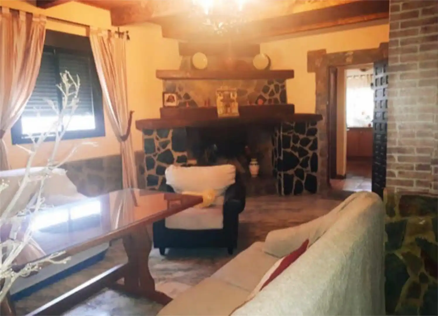 Einfamilien-Reihenhaus zum Verkauf in Dehesilla de Calamón - Campomanes Wohnzimmer von Einfamilien-Reihenhaus zum Verkauf in Badajoz mit Heizung, Privatgarten und Terrasse