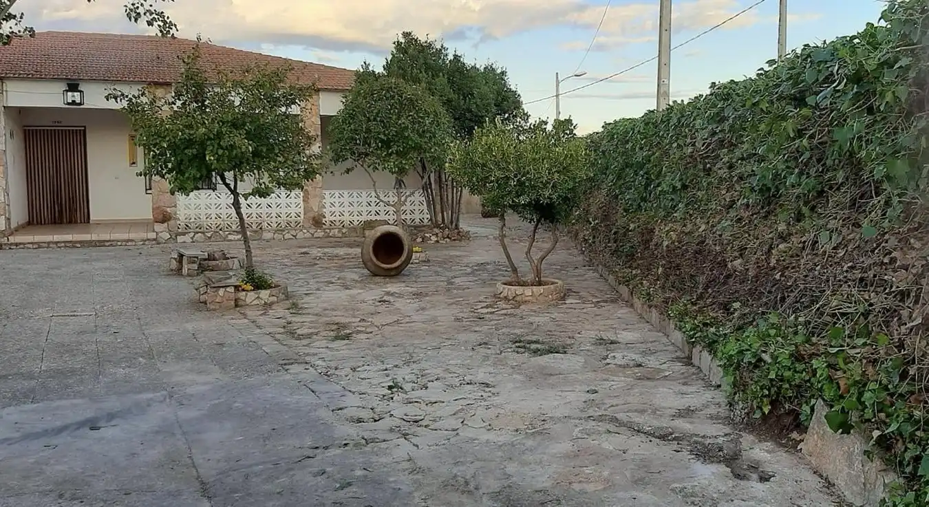 Casa o xalet en venda a Calle Alto Virgen, 11, Villagarcía del Llano Casa o xalet en venda en Villagarcía del Llano amb Jardí privat, Terrassa i Traster