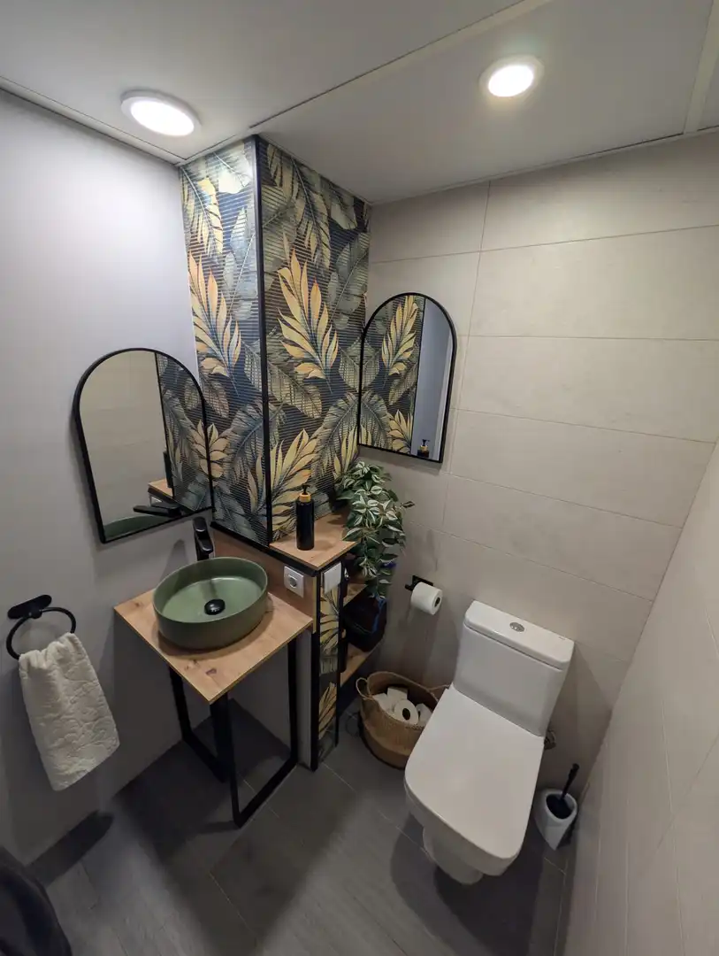 Bathroom of Flat for sale in Alicante / Alacant  with Air Conditioner, Heating and Private garden