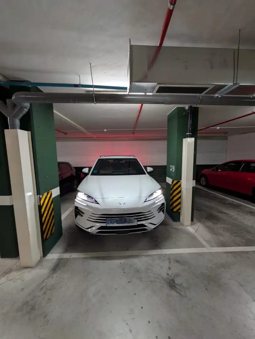 Parking of Flat for sale in Alicante / Alacant  with Air Conditioner, Heating and Private garden