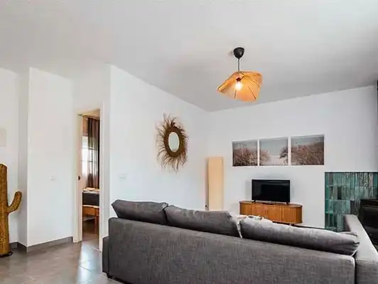 Sala de estar de Piso de alquiler en Vejer de la Frontera con Aire acondicionado, Calefacción y Jardín privado