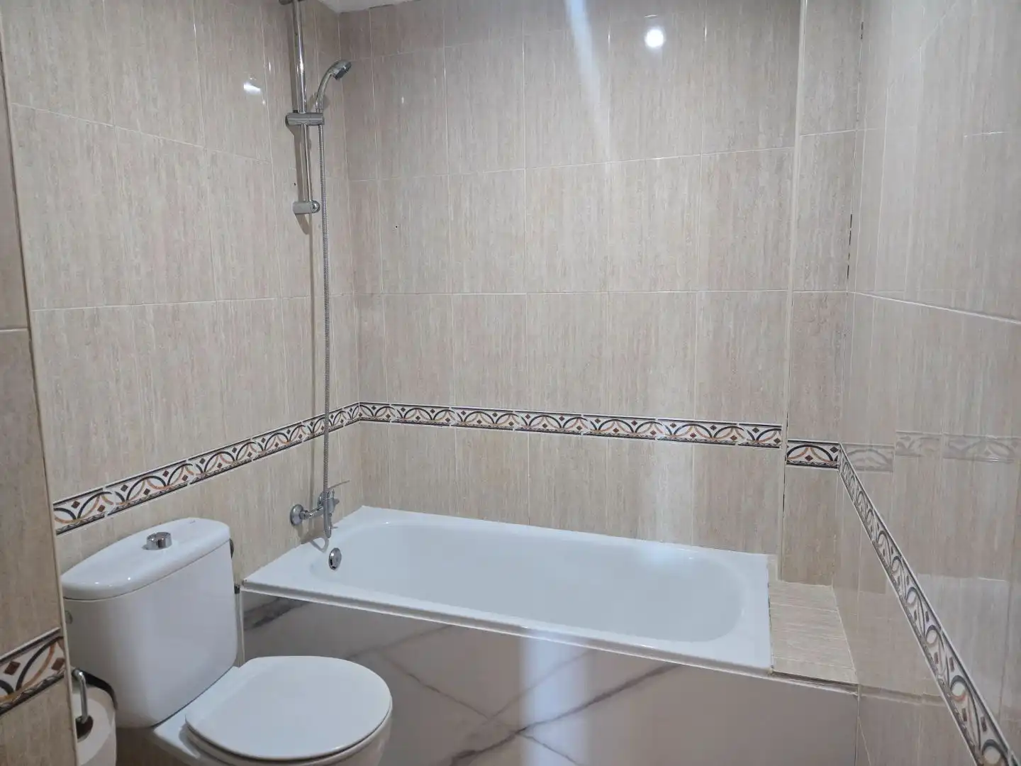 Bany de Dúplex en venda en Illescas amb Aire condicionat i Balcó