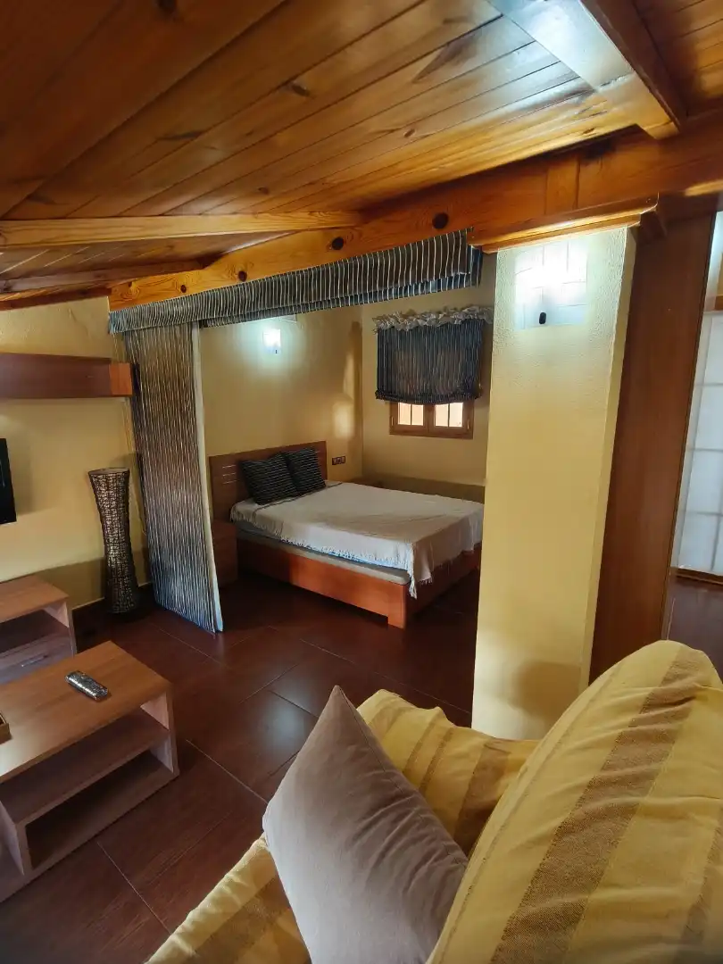 Ático de alquiler en Calle Doctor Fleming, 25, Navas de San Juan Habitación de Ático de alquiler en Navas de San Juan con Aire acondicionado, Terraza y Amueblado