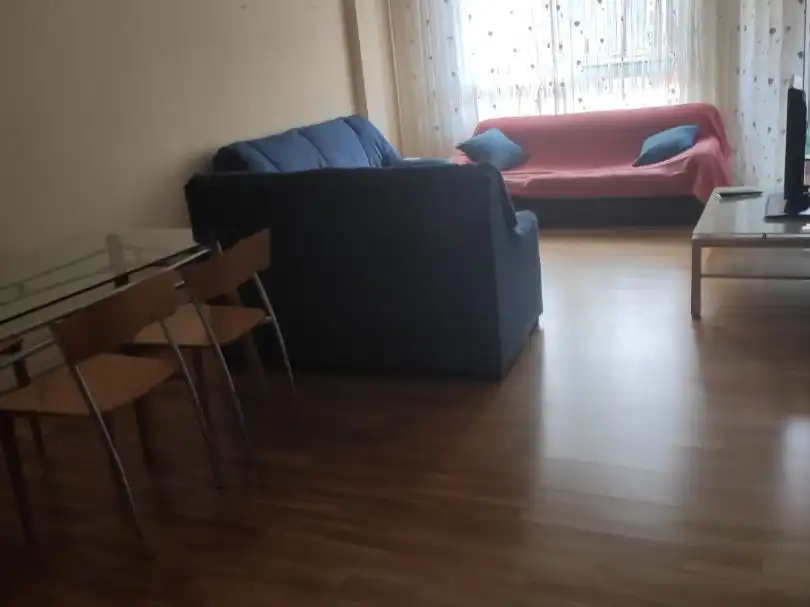 Piso de alquiler en Avenida de Santiago, 90, Juan de Borbón Sala de estar de Piso de alquiler en Murcia con Aire acondicionado, Parquet y Trastero