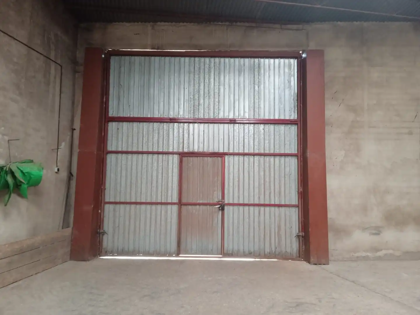 Commercial properties for rent in Calle del Sol, 26, La Hiniesta Commercial properties for rent in Calle del Sol, 26, La Hiniesta