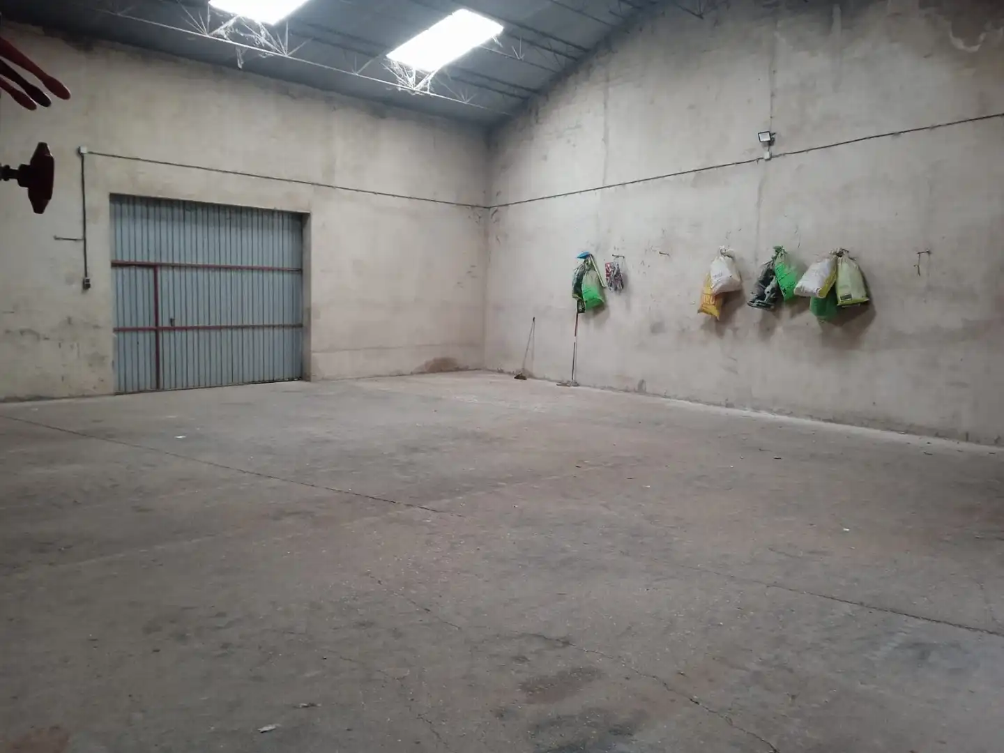 Commercial properties for rent in Calle del Sol, 26, La Hiniesta Commercial properties for rent in Calle del Sol, 26, La Hiniesta