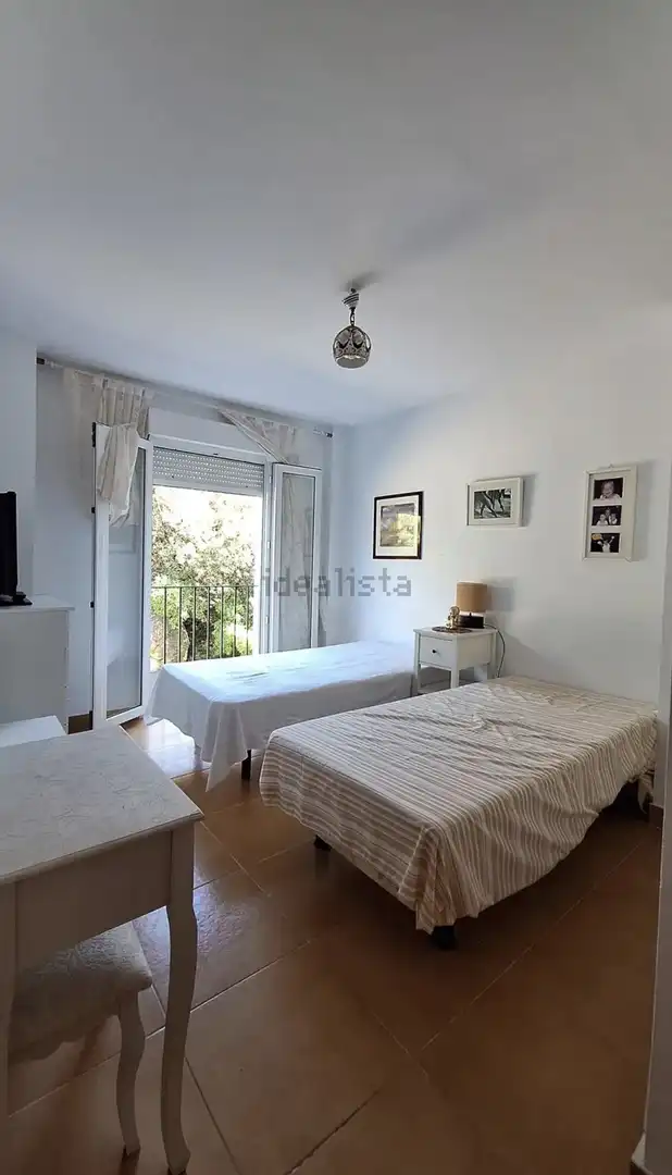 Piso en venta en Urbanización Colmena, 6, Zahara Pueblo Habitación de Piso en venta en Zahara de los Atunes con Jardín privado, Terraza y Trastero