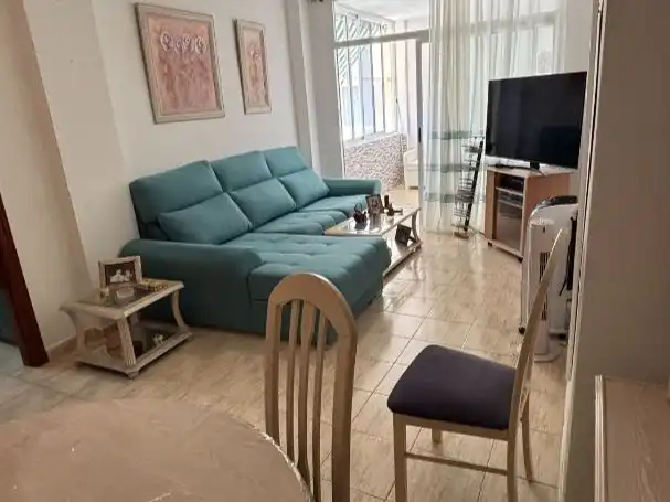 Wohnung zum Verkauf in Calle el Drago, 3, Playa Fañabé Alto Wohnzimmer von Wohnung zum Verkauf in Adeje mit Terrasse