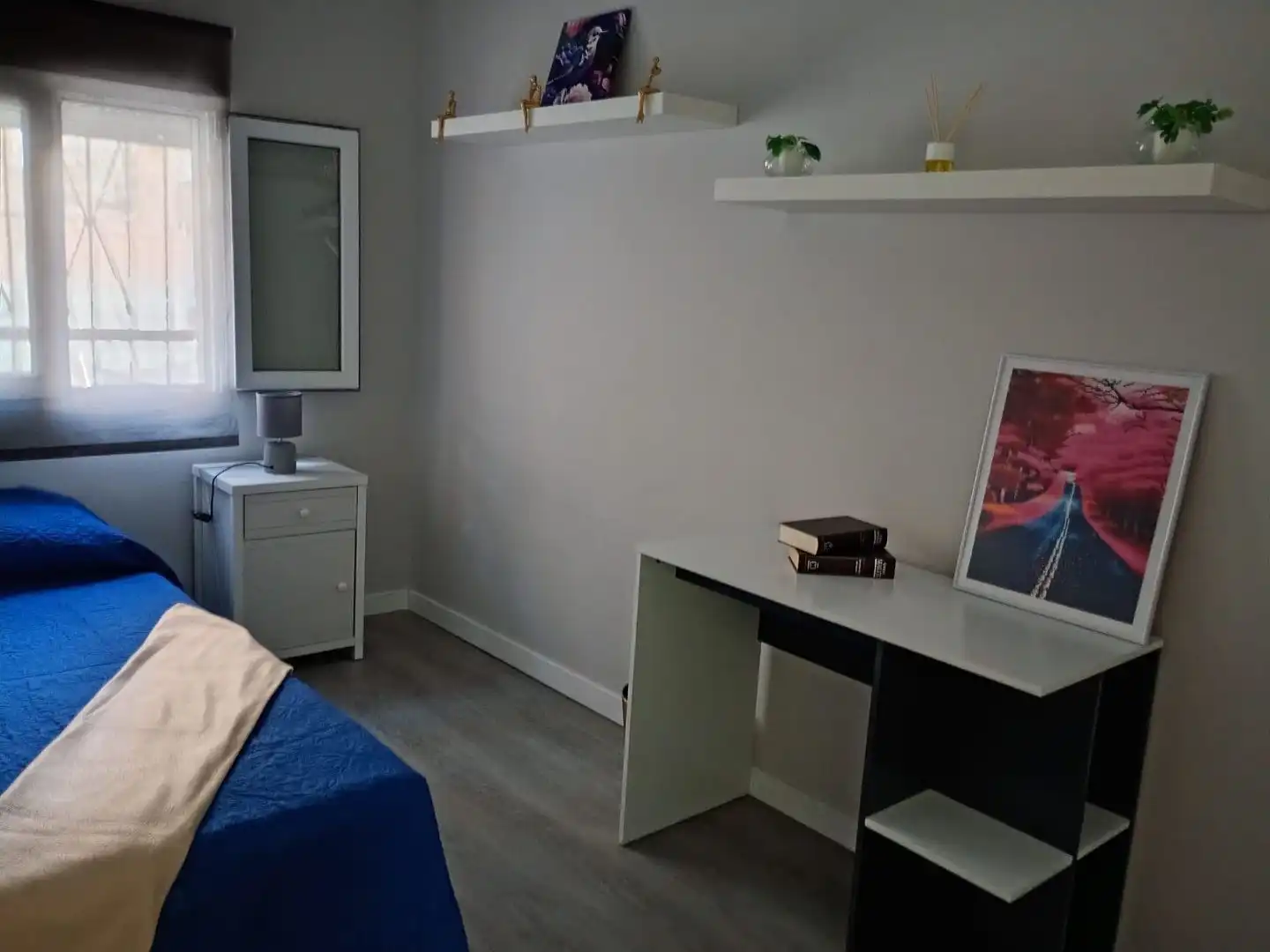 Piso en venta en Calle Alejandrina Moran, 40, Lucero Habitación de Piso en venta en Madrid Capital