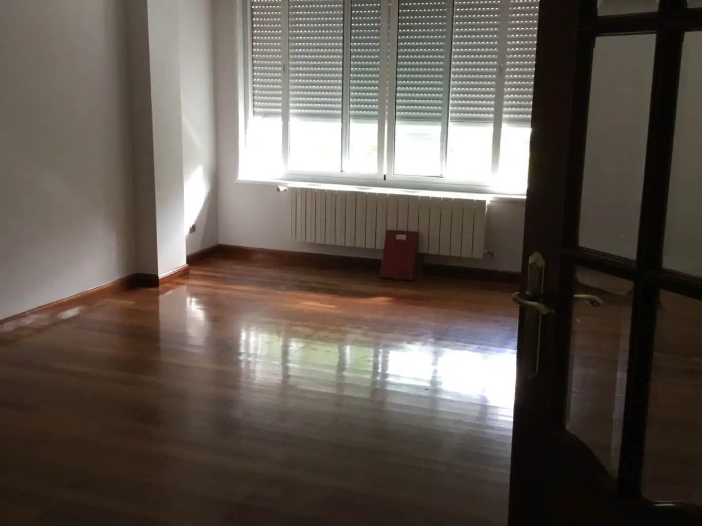 Pis de lloguer a Rúa Almendra, 9, Centro Sala d'estar de Pis de lloguer en Ferrol amb Calefacció, Parquet i Terrassa