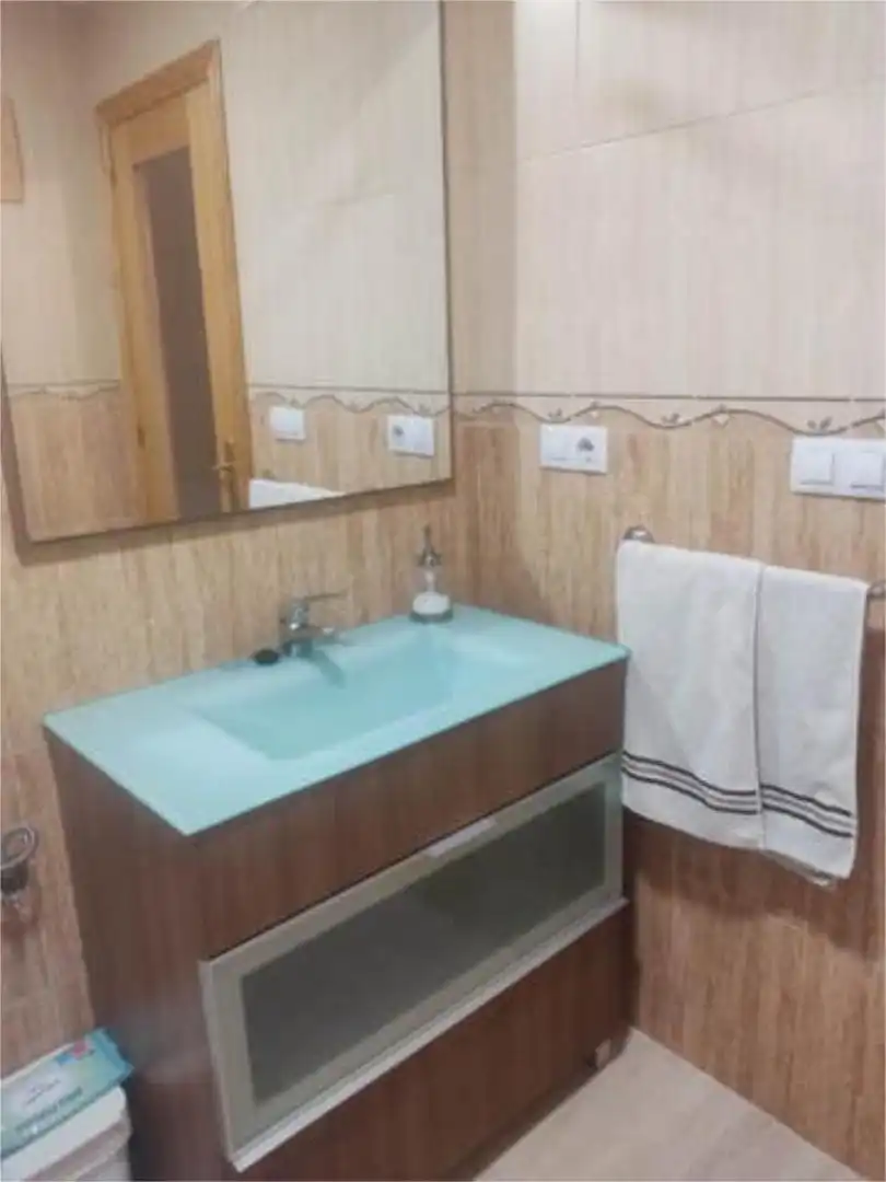 Pis en venda a Cox Bany de Pis en venda en Cox amb Terrassa i Piscina