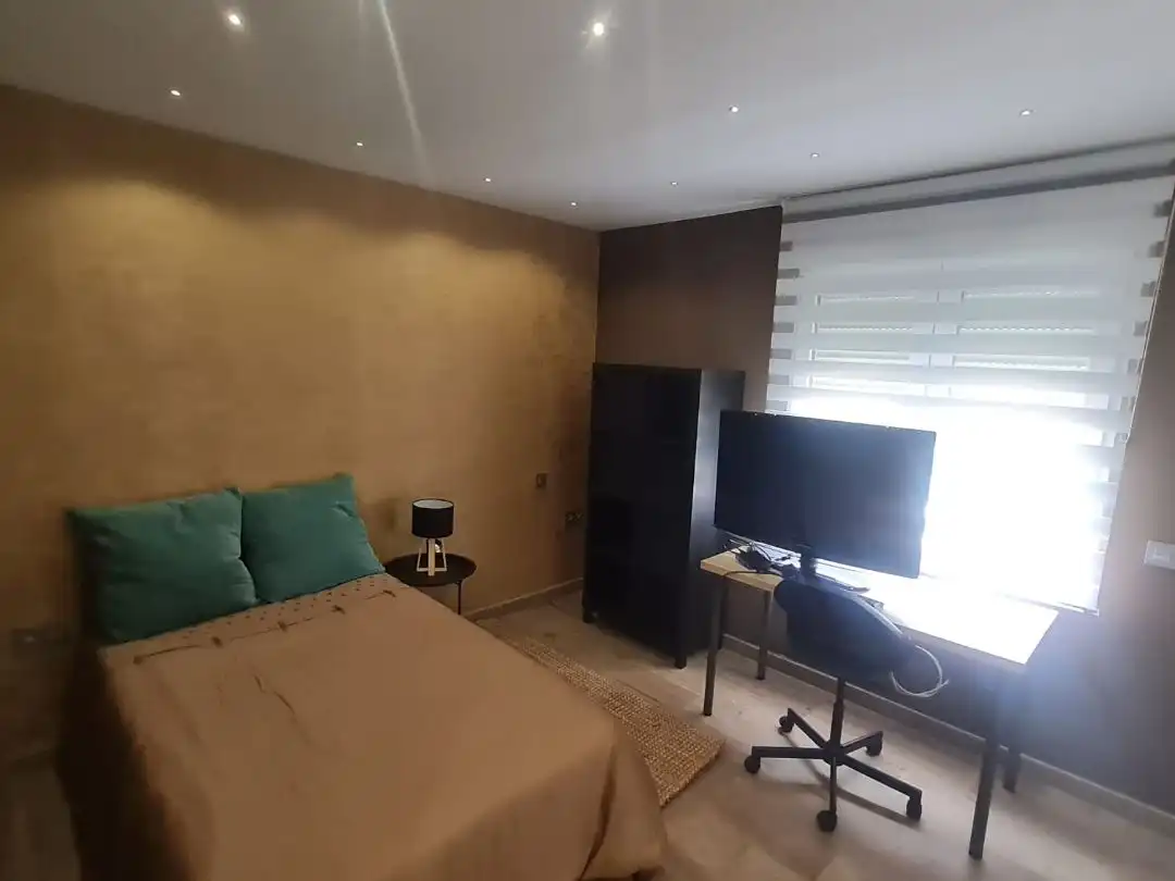 Habitación de Piso de alquiler en Elda con Aire acondicionado, Calefacción y Amueblado