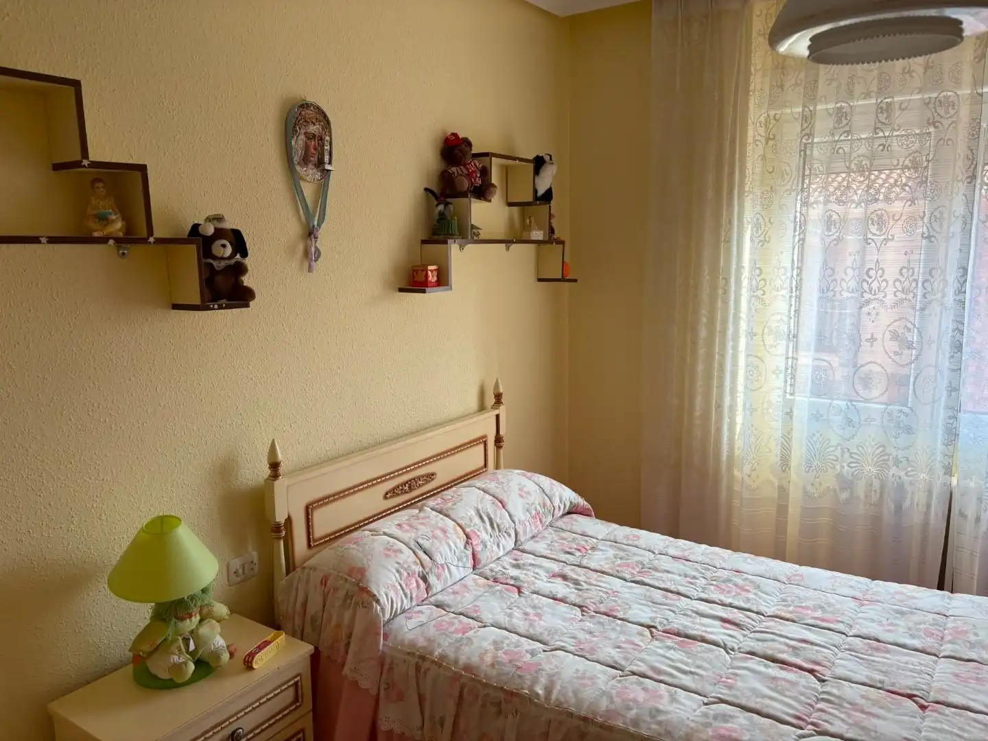 Bedroom of Flat for rent in La Roda  with Air Conditioner, Heating and Furnished