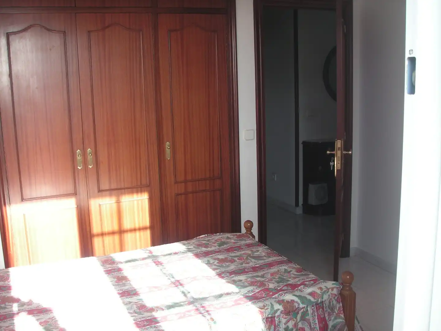 Room in Rúa Burdeos, 26, Elviña - A Zapateira Room in Rúa Burdeos, 26, Elviña - A Zapateira