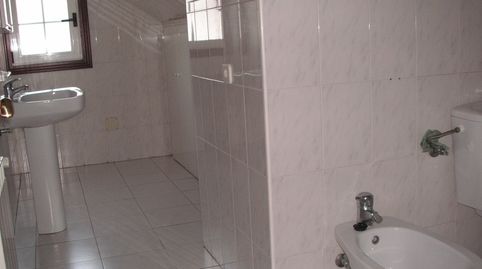 Room in Rúa Burdeos, 26, Elviña - A Zapateira, A Coruña Capital - image 4 Photo 4 of Room in Rúa Burdeos, 26, Elviña - A Zapateira, A Coruña Capital