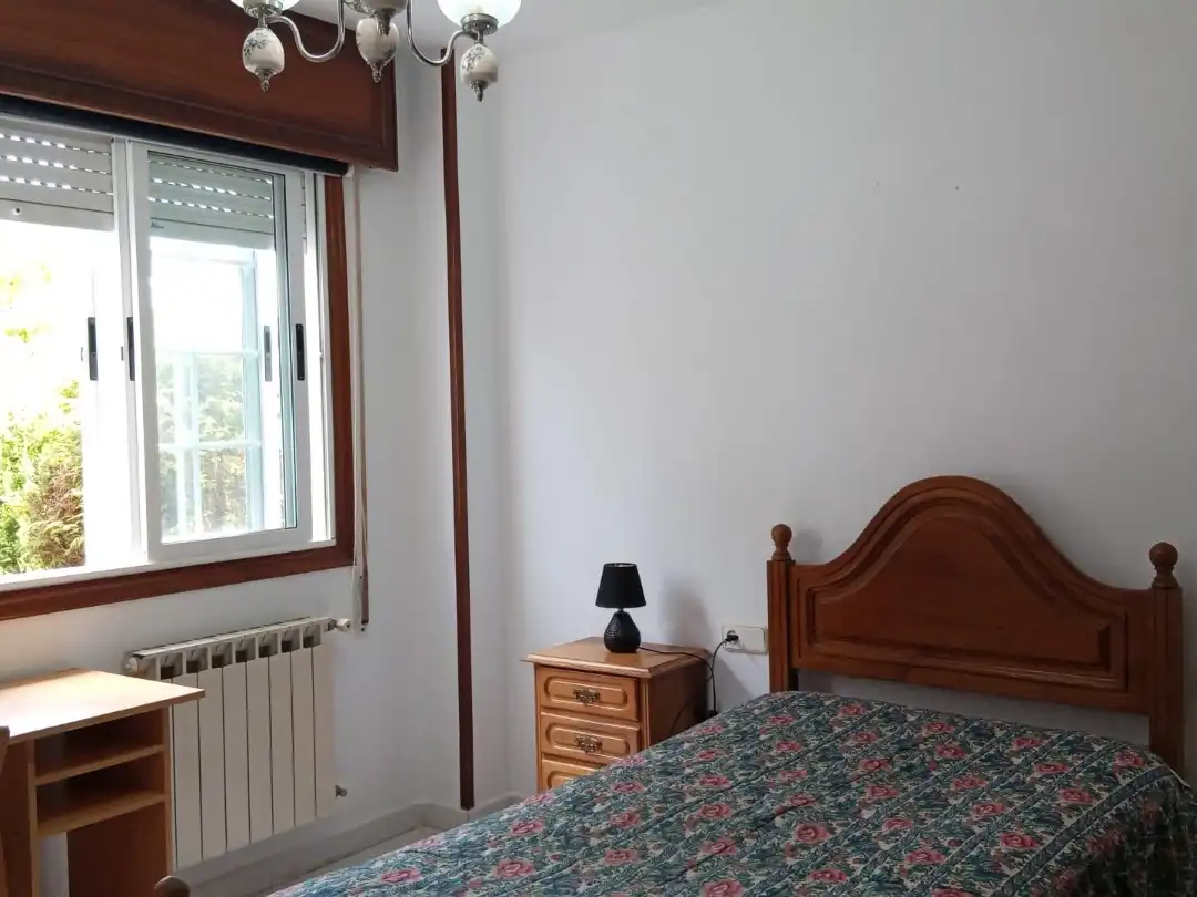 Room in Rúa Burdeos, 26, Elviña - A Zapateira Room in Rúa Burdeos, 26, Elviña - A Zapateira